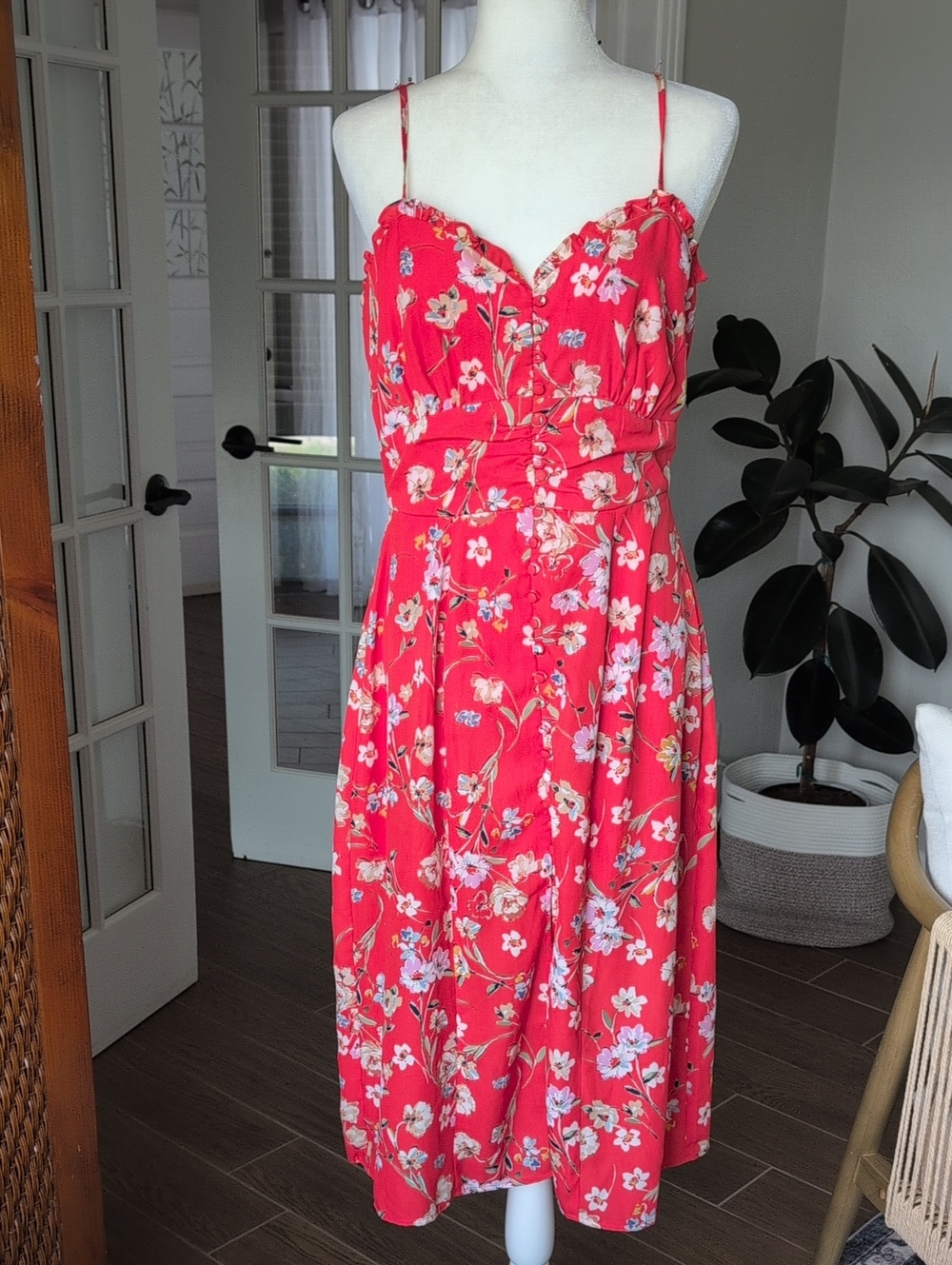 Trixxi Red Floral Spaghetti-Strap Midi Sun Dress Medium